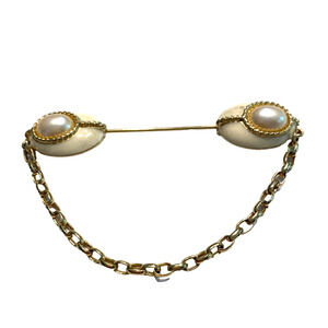 Vintage Monet Stick Pin Brooch Unique Gold & Ivory Enamel Faux Pearl with Chain